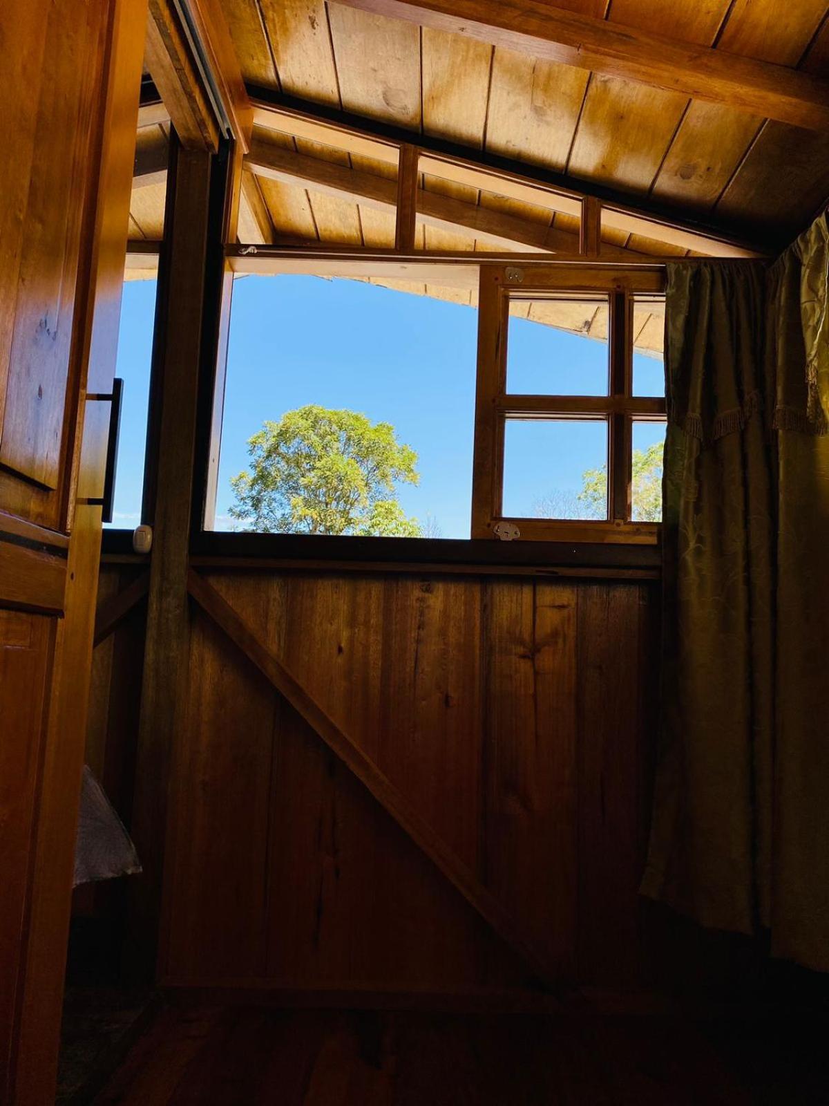 Guayabo Hostal Mindo Buitenkant foto