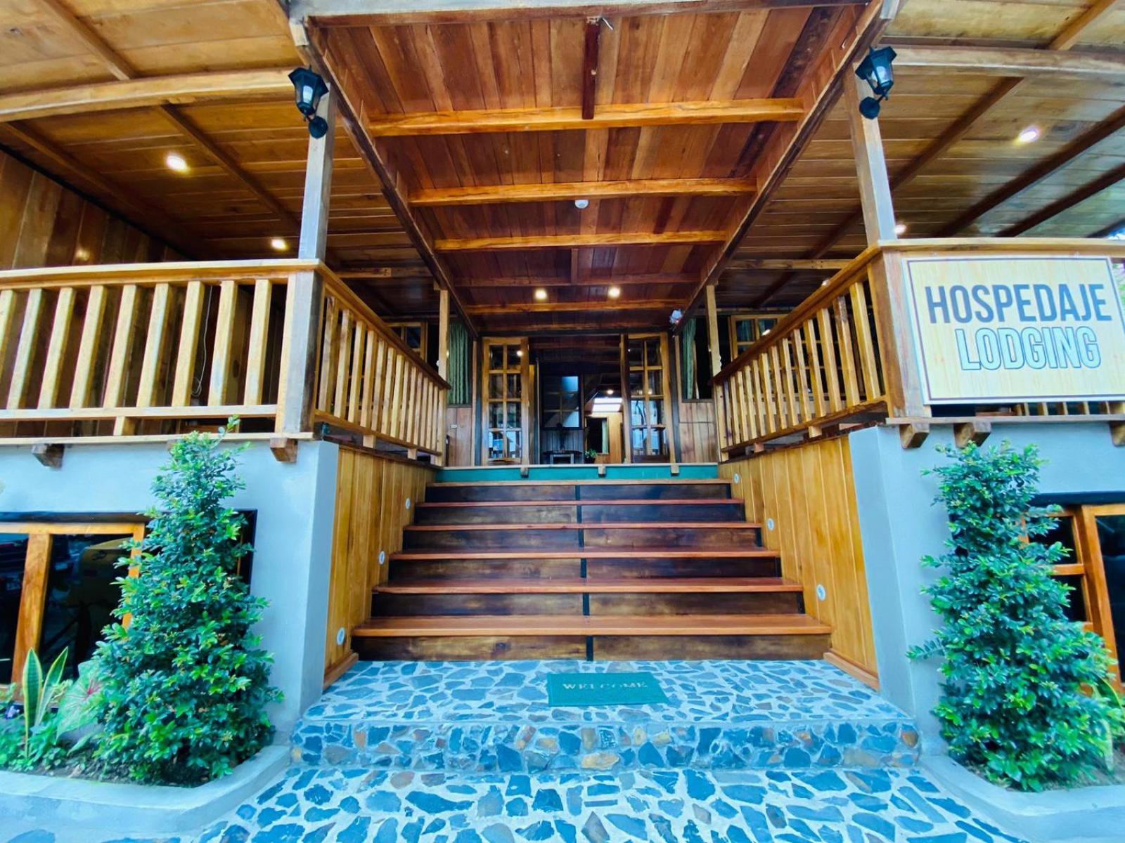 Guayabo Hostal Mindo Buitenkant foto